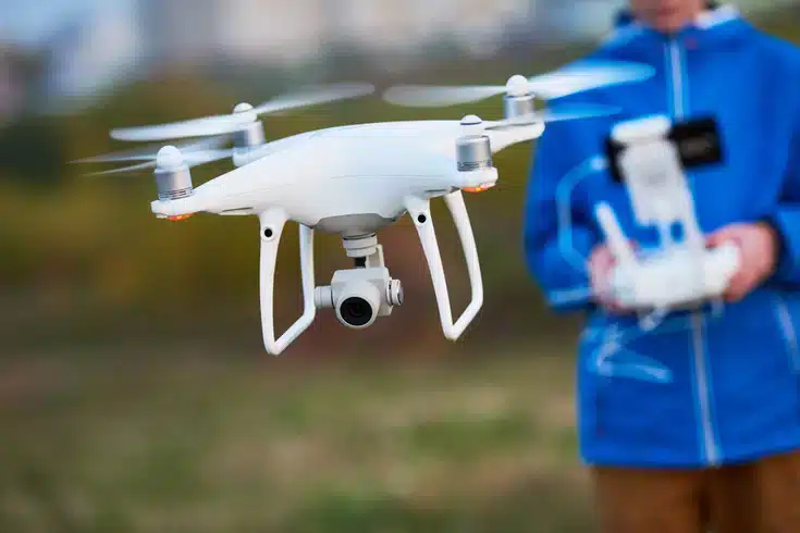 Zrušení zákazu letu pro drony úrovně 4, vysvětlení zákonů, které by měly související startupy pochopit