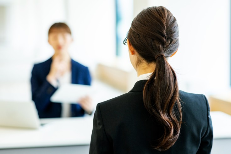 Den juridiske ramme for personalebeføjelser i japansk arbejdsret: En guide for ledere