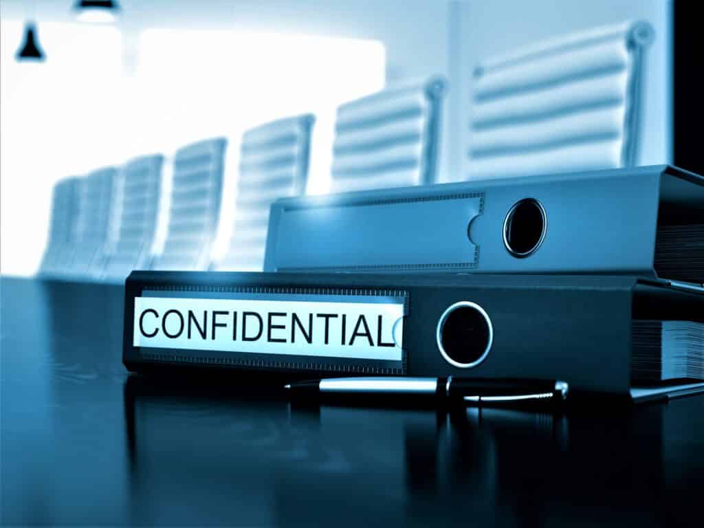Qu'est-ce que le devoir de confidentialité d'un avocat ? Explication de la portée de l'exclusion du devoir de confidentialité et des sanctions