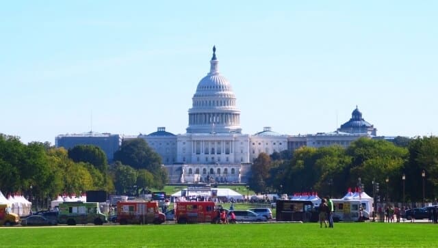 Bagaimana Perbedaan Hukum Amerika dengan Jepang? Poin-poin yang Perlu Diketahui Sebelum Mendirikan Entitas Hukum di Lokal