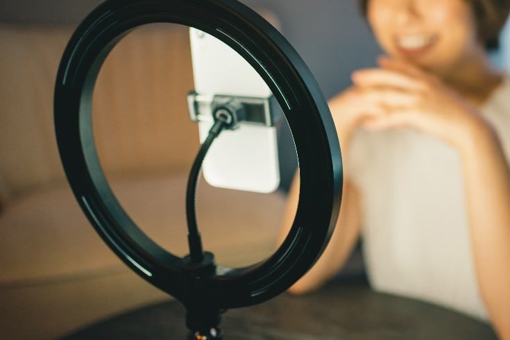 NHK '디지털 타투' 제1화의 IT 기술 및 법률