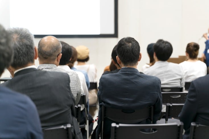 Японы Компанийн Хуульд Заасан Хувьцаат Компанийн Хувьцаа Эзэмшигчдийн Ерөнхий Хурлын Зохион Байгуулалт Ба Шийдвэр Гаргах Арга