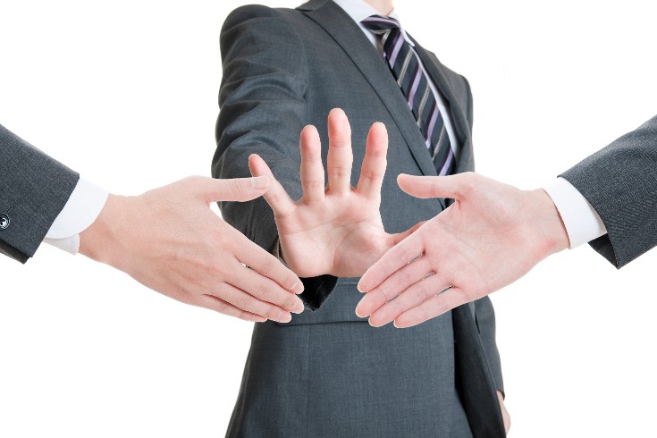 Японы компанийн хуульд нэгдэлд хориг тавих ба хүчингүй болгох: Шүүхийн шийдвэрүүдээс харахад хууль зүйн хүрээлэн буй орчин