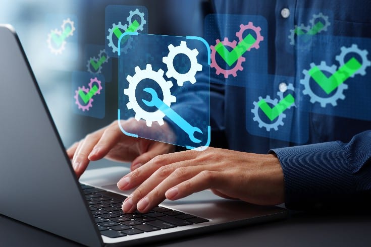 Een voormalige IT-ingenieur en advocaat legt de overeenkomsten uit tussen het controleren van contracten en debuggen