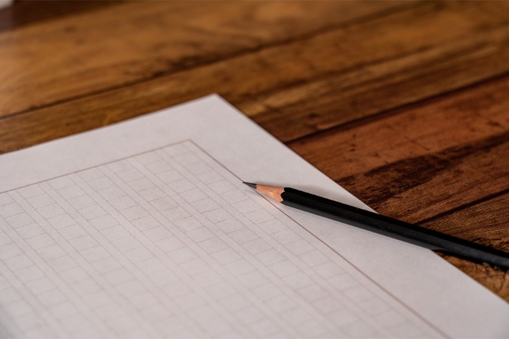 Anerkjennelse av opphavspersoner i japansk opphavsrettslov: Prinsipper og forretningsmessige unntak