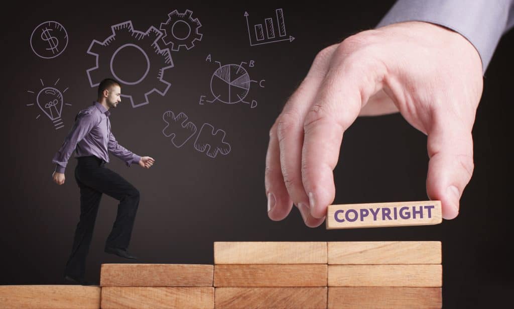 Czym są problemy z naruszeniem praw autorskich związanymi z programem?