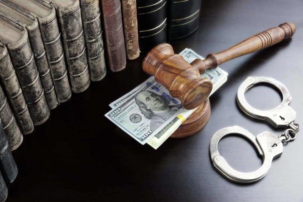 Quais são os custos do advogado para a gestão de danos à reputação e o processo de indemnização?