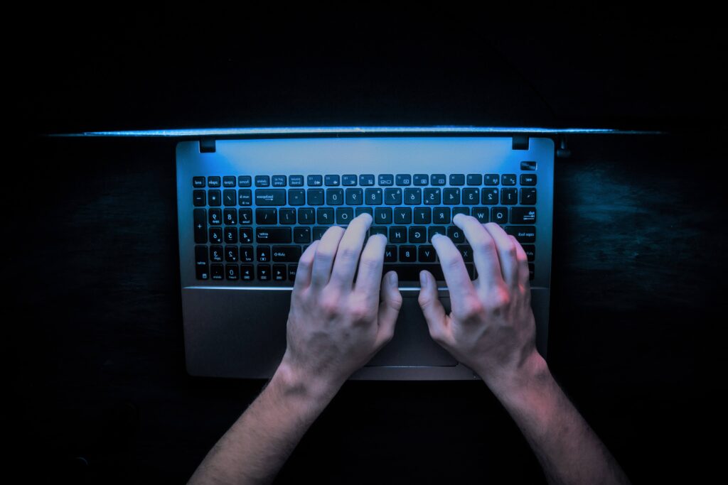 Como solicitar a remoção de uma publicação no 5chan (antigo 2chan)