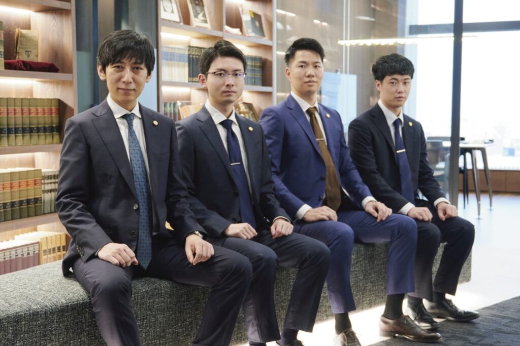 弁護士（78期）