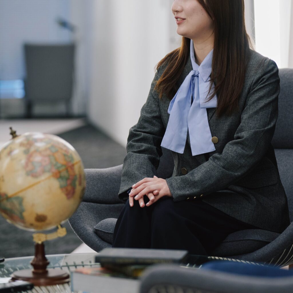 モノリスで見つけた、自分の強みと可能性——「英語」をきっかけに未知の分野に挑む