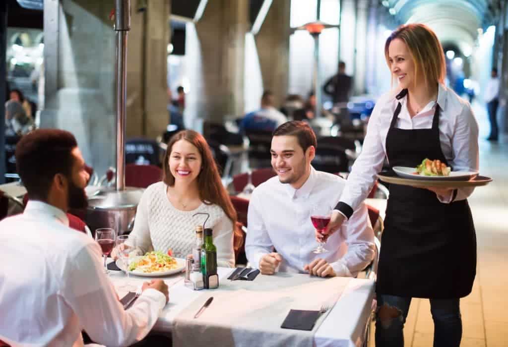 Yemek Günlüğü'nün (Tabelog) Yorum Yazarlarını Belirleme Yöntemi ve Avukat Ücretlerinin Ortalama Maliyeti