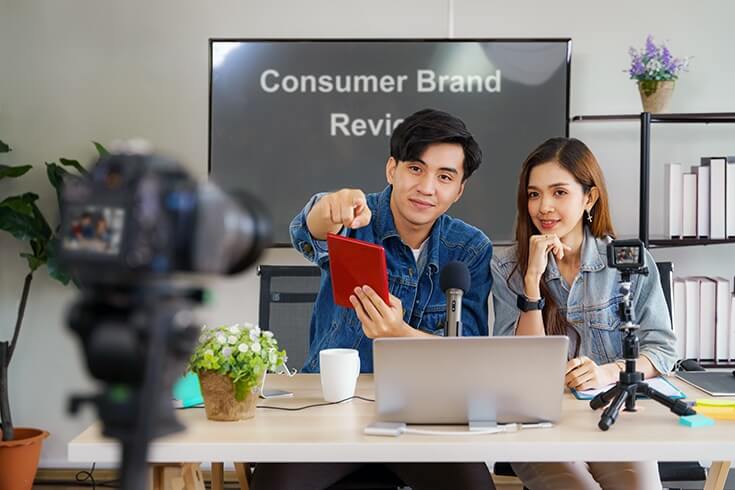 Về việc mua lại kênh YouTube & chuyển nhượng doanh nghiệp cùng các rủi ro pháp lý liên quan