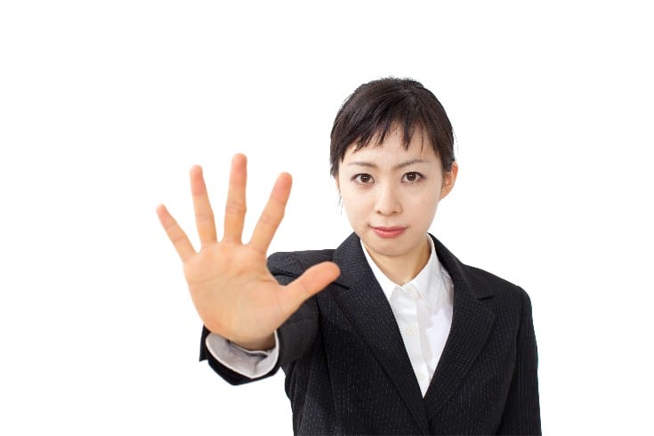 誇大広告とは?違反事例や罰則・対応策について解説
