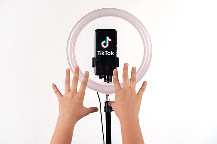 स्मार्टफोन स्क्रीन: TikTok
