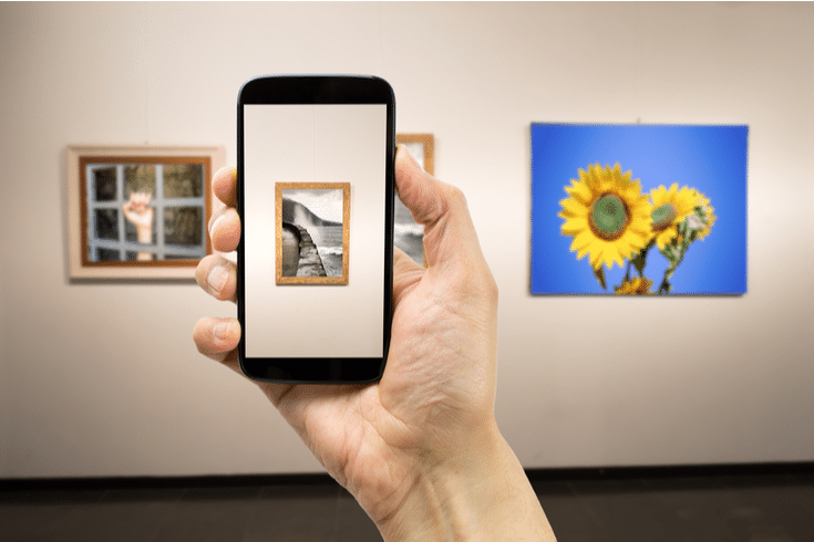 Als u zonder toestemming foto's maakt van tentoonstellingsstukken in een museum en deze op SNS plaatst