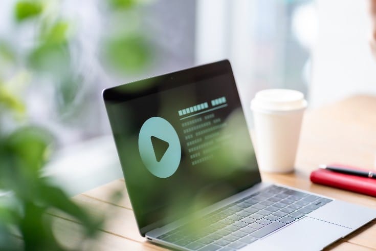 YouTubeにおける著作権侵害への2つの対処法 削除通知とContent IDの申し立てとは?