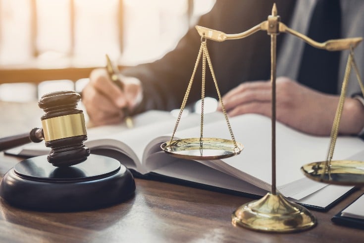 まとめ:慰謝料を請求するなら弁護士へ相談