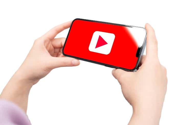 未成年の子供がYouTubeを収益化するには