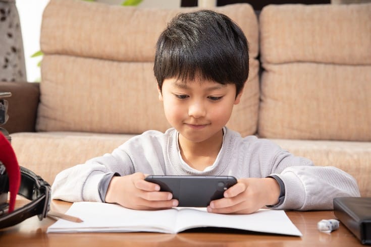 まとめ:未成年がYouTubeを収益化する場合、保護者は配信内容を把握しておこう