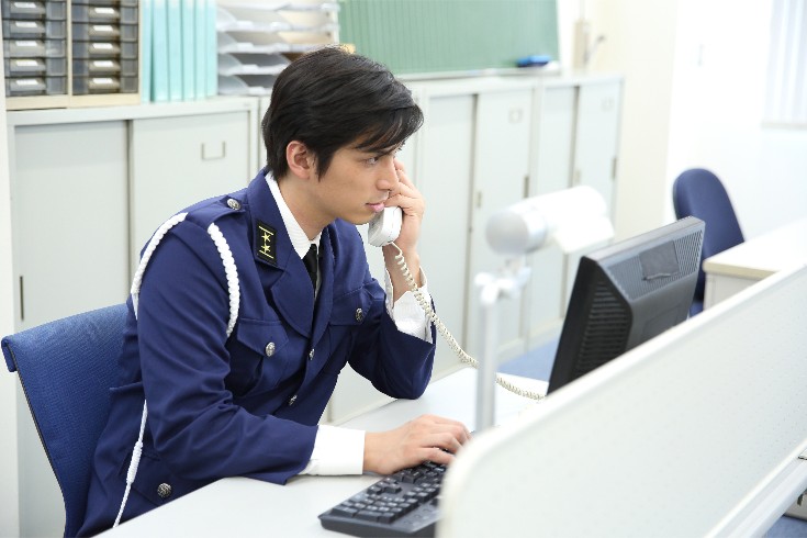 警察による捜査を促すためには