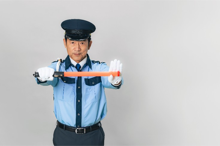 フェイクメディアを含むツイートに対する警告ラベル