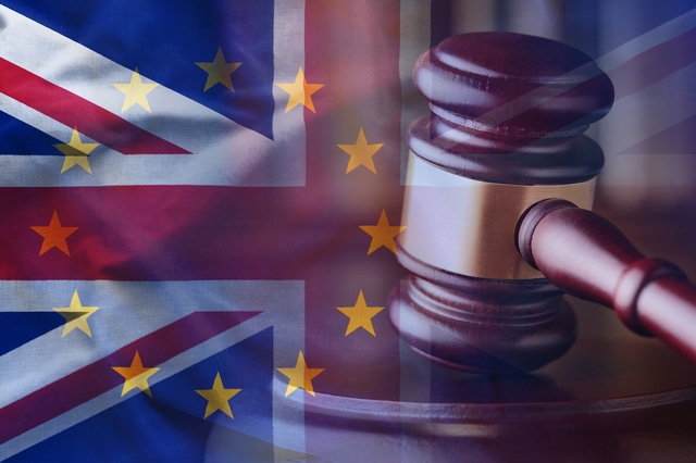 イギリスにおける無許可取引の「無効化」リスク