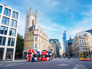 イギリス会社法の定める会社形態と会社設立