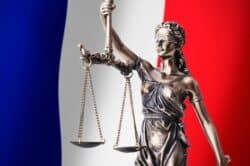 フランスの契約法における「著しい不均衡条項の無効化」とは