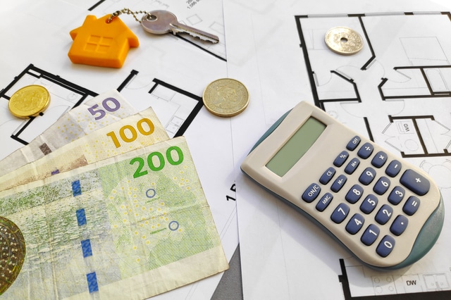 デンマークにおける土地所有権の原則と公法・私法上の制限、そして外国人投資規制