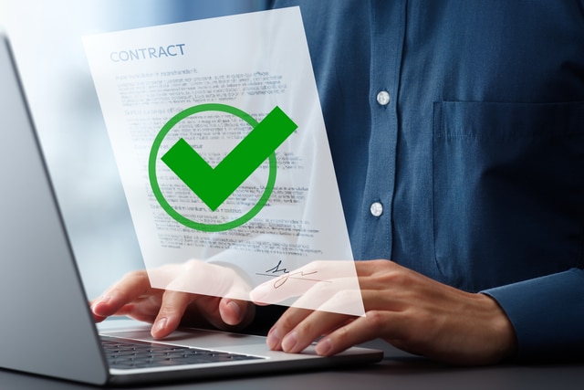 アイスランド特有の事務的課題：ID番号（Kennitala）と電子認証