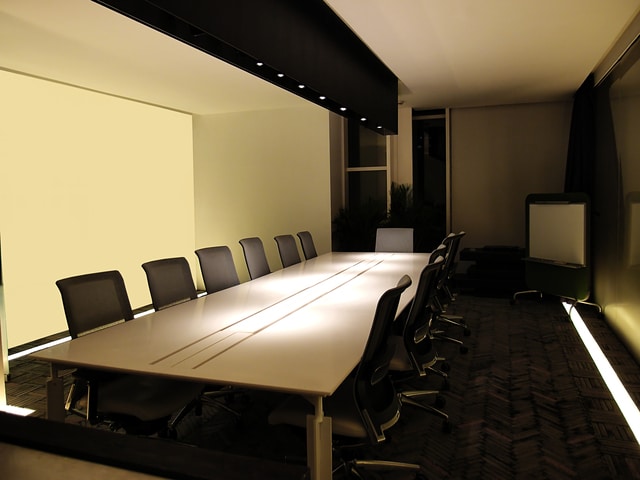 ノルウェーの取締役会と経営陣の役割分担