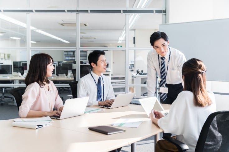 ステップ4〜5:導入範囲の拡大と定期的な見直し