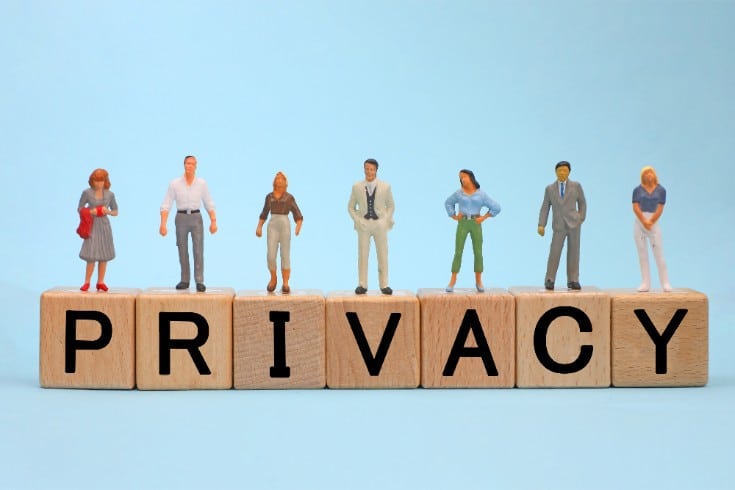 個人情報保護法への抵触とプライバシーリスク