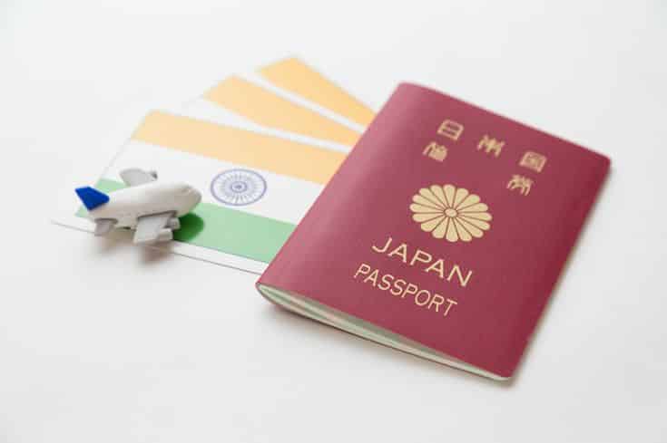 2025年移民・外国人法の施行：就労ビザ取得とe-FRRO登録実務