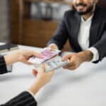 インドにおける役員報酬と賞与の制限：2013年会社法と2025年を見据えた実務対応