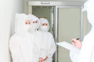 薬機法違反の行政処分一覧｜業務停止命令・措置命令・課徴金の種類と近年の事例を弁護士が解説